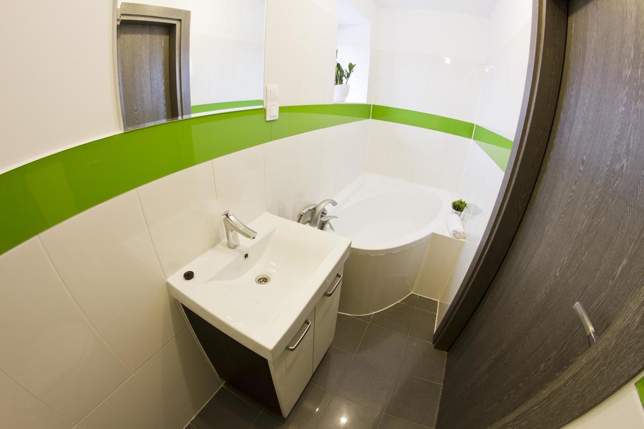 Park Apartament Rzeszow Dış mekan fotoğraf